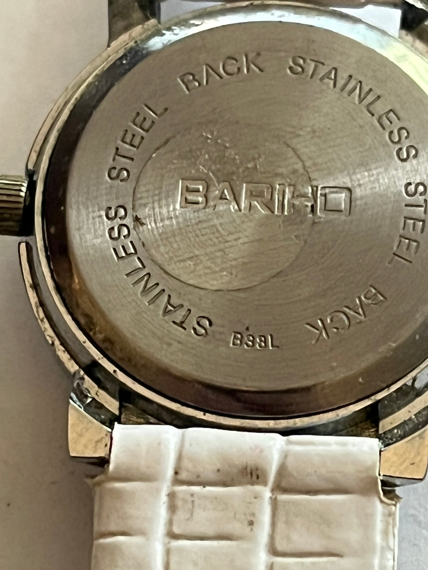 Bariho Ladies silver and white wristwatch - Untested