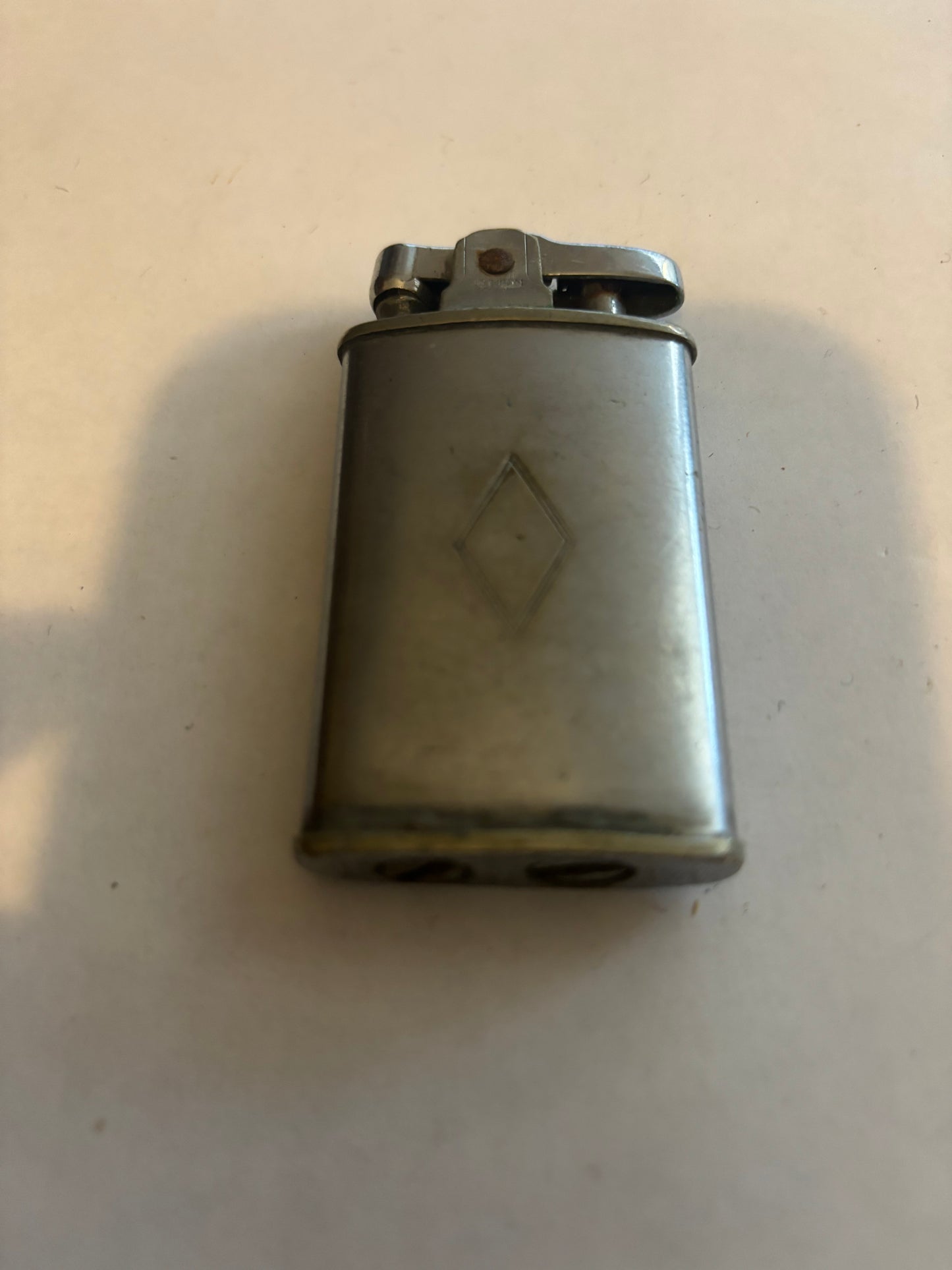 Vintage silver metal Ronson lighter - Not working