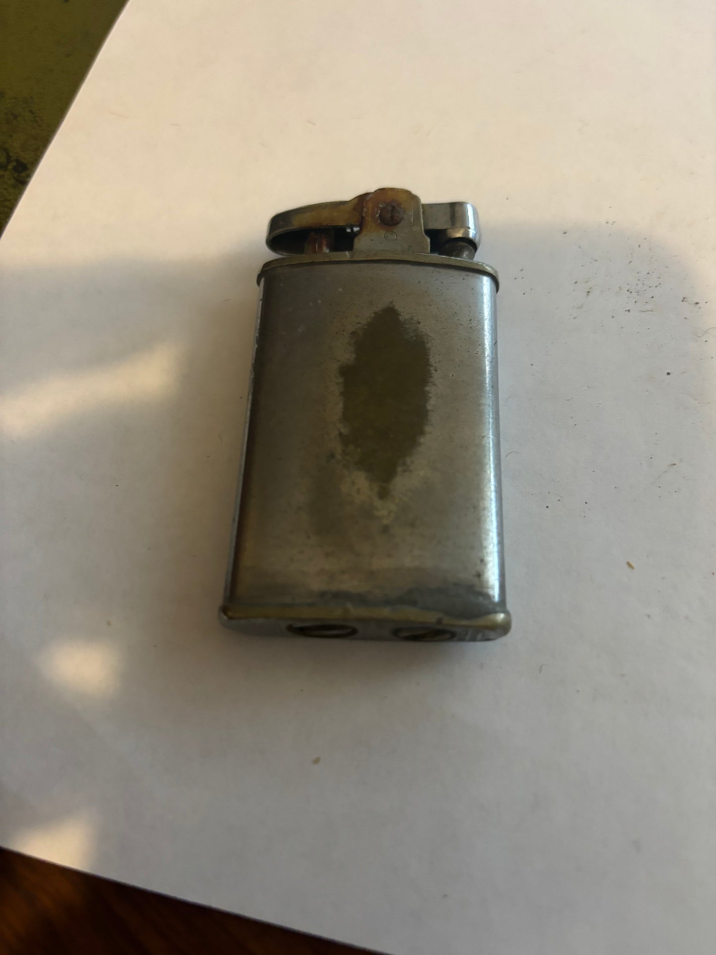 Vintage silver metal Ronson lighter - Not working