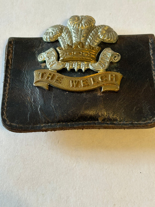 The Welch Regiment, leather coin pouch with badge